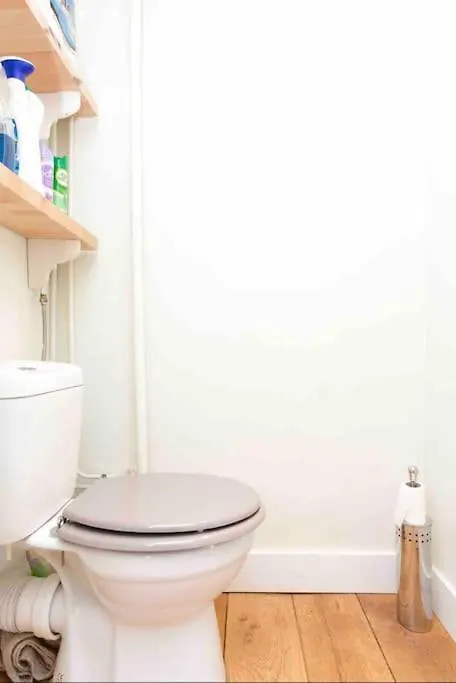 Cozy Apartment Near Champs Elysees Paris France
